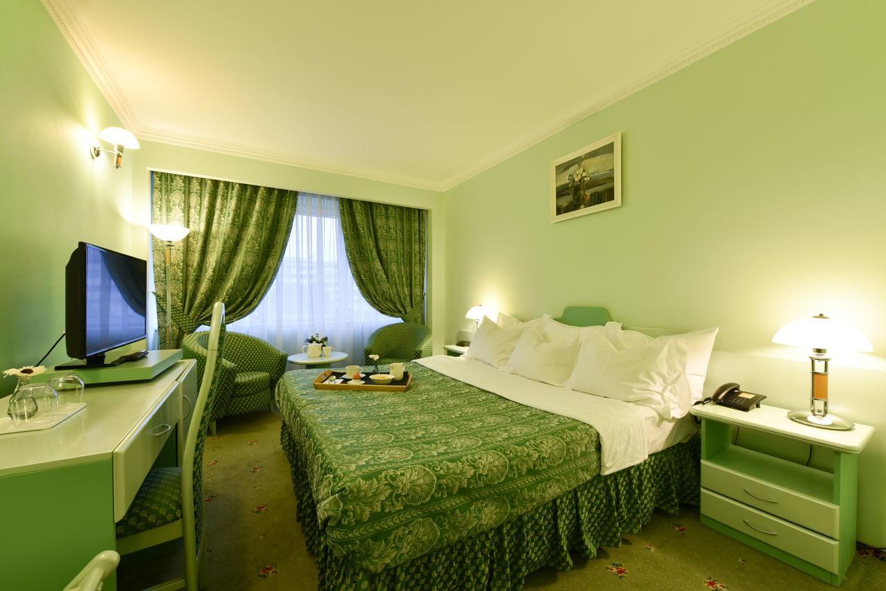 Hotel Belvedere เบรยลา ภายนอก รูปภาพ